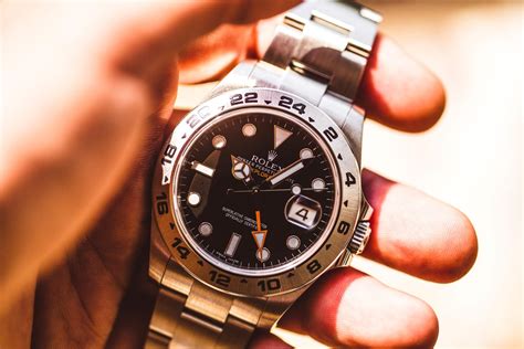 how to wind a rolex datejust
